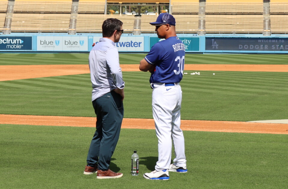 Dave Roberts Grateful To Have Confidence & Trust Of Dodgers Front Office