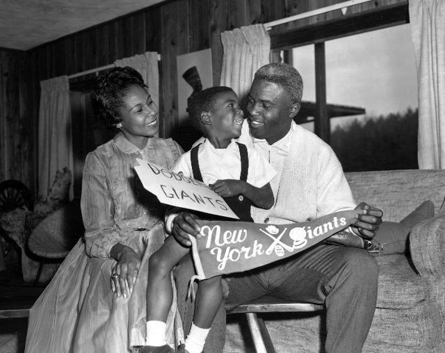 This Day In Dodgers History: Jackie Robinson Traded To Giants
