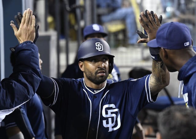 Padres reportedly trade Matt Kemp to Braves for Hector Olivera