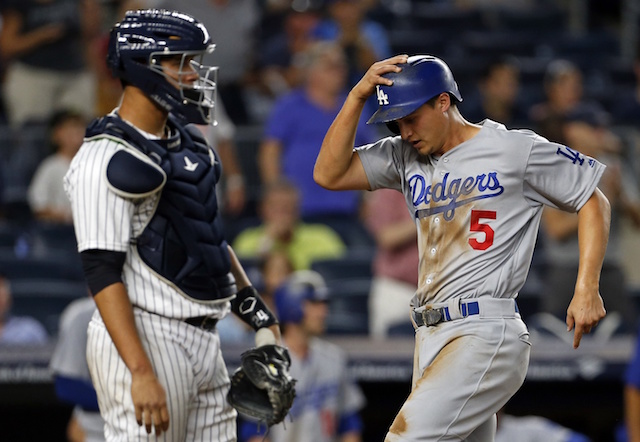 Report: Yankees, Dodgers interested in Corey Seager