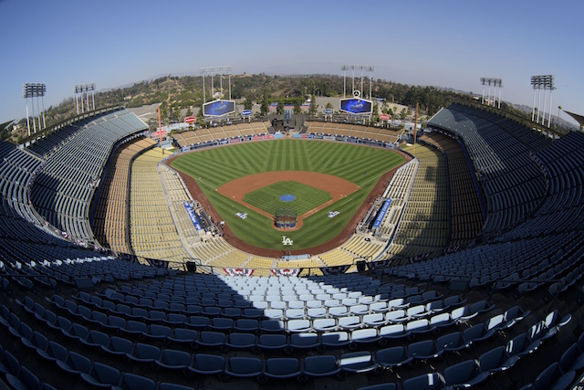 Los Angeles Dodgers' elderly fan flashes crowd: Hot Clicks