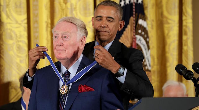 Dodgers Video: Behind-the-scenes Look At Vin Scully Receiving Presidential Medal Of Freedom