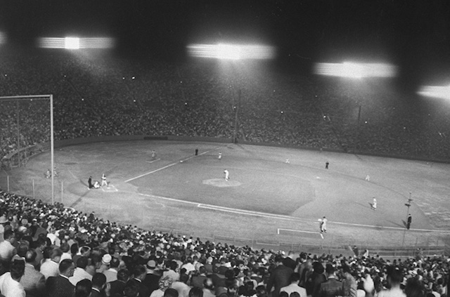 This Day In Dodgers History: Night Game Attendance Record Set At Los  Angeles Memorial Coliseum - Dodger Blue