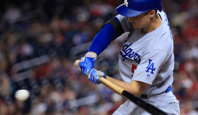 Dodgers News: X-Rays Negative On Corey Seager's Left Wrist