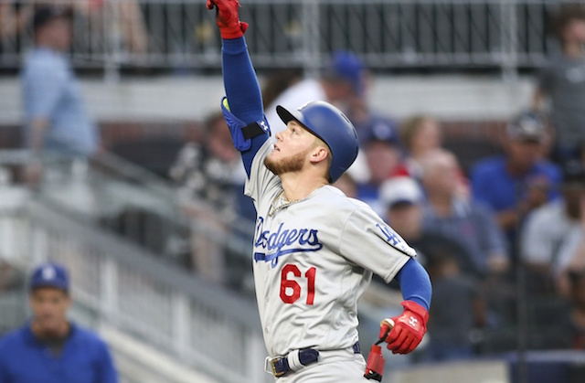 FoxSports: Dodgers Kyle Farmer, Chris Taylor Visit Pediatric