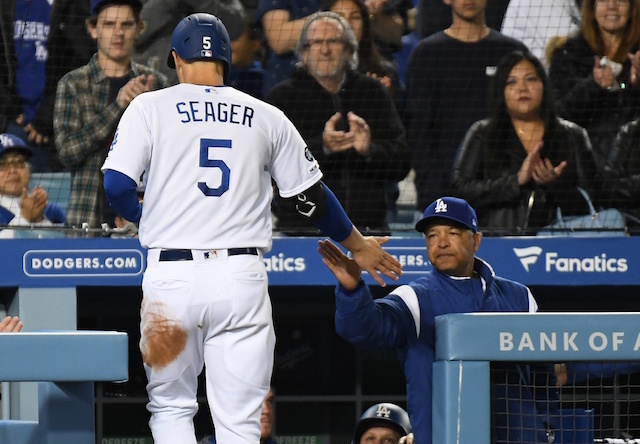 Dodgers news: A potential target return date for Corey Seager