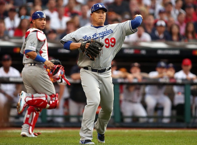 Hyun-Jin 류현진 Ryu Los Angeles Dodgers Game-Used 2019 Players
