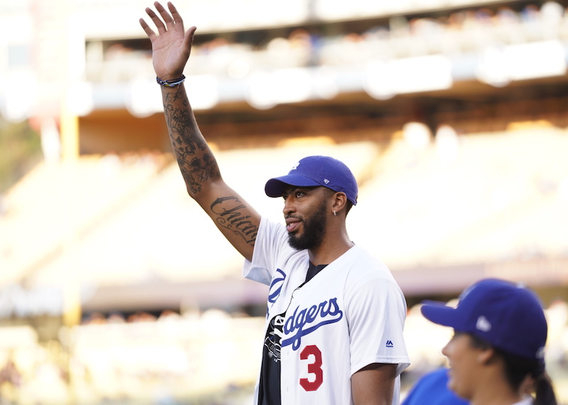 Dodgers Video: Anthony Davis Throws Out First Pitch For Lakers