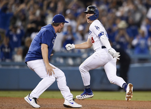 Dodgers postgame: Kiké Hernandez first career walk-off hit on bobblehead  night at Dodger Stadium 