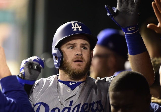 Dodgers, Muncy agree to $13.5M, one-year contract extension