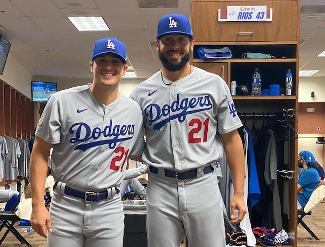 Dodgers News: Kiké Hernandez, Edwin Rios Honored To Wear No. 21 On
