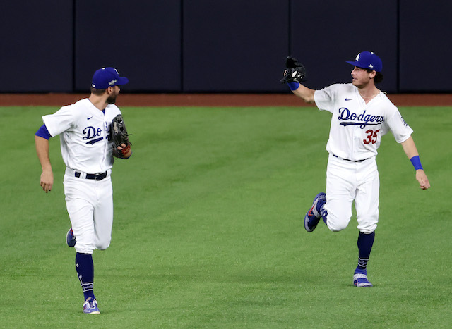 Why Dodgers Play Cody Bellinger In Center Field & Chris Taylor In