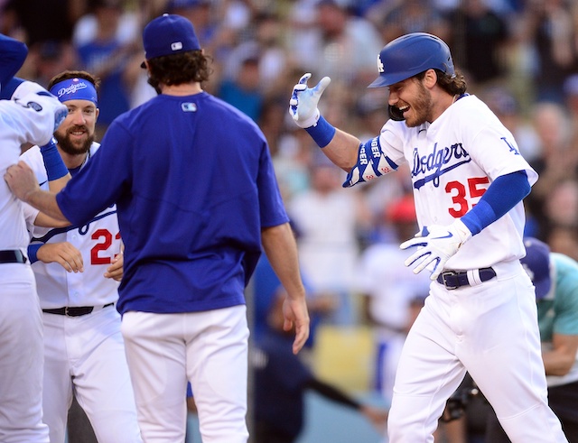 Cody Bellinger's home run walks it off to beat Cubs in Los Angeles