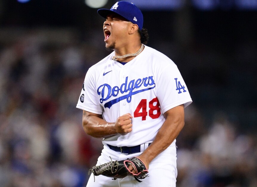 Brusdar Graterol and the Dodgers' bullpen continue to offer hope