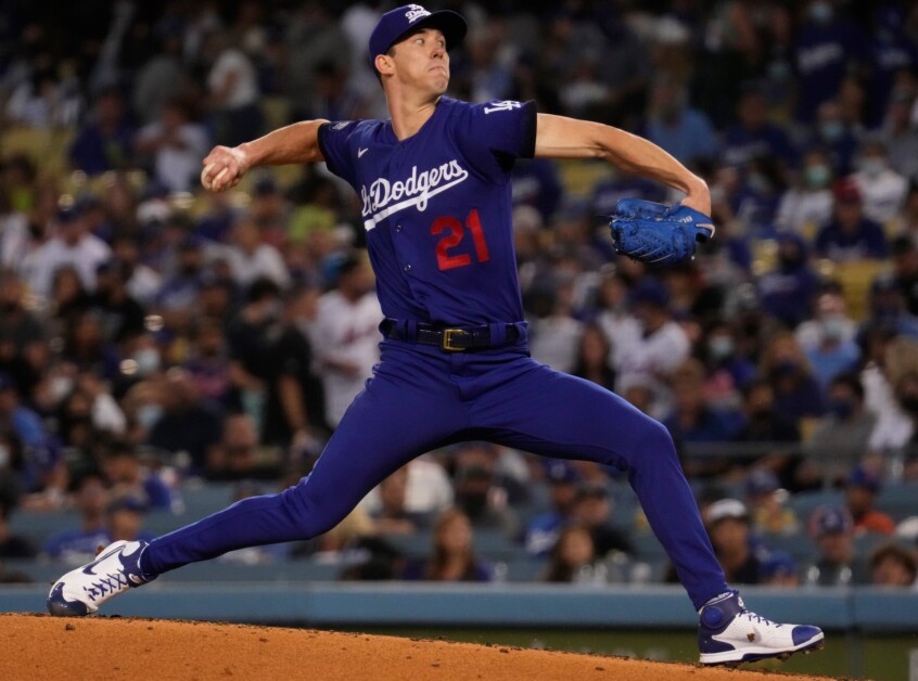 Dodgers Wearing Nike City Connect Uniform For Sunday Night