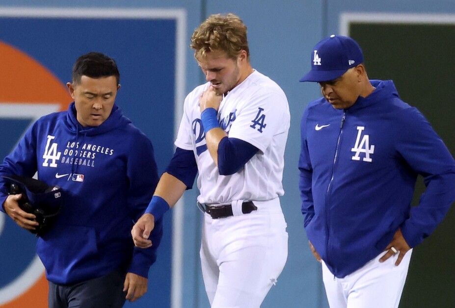 Dodgers Injuries: Gavin Lux Bothered By Some Neck Stiffness After