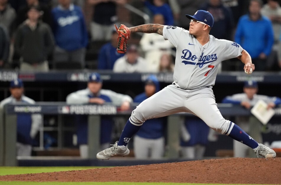Dodgers News: Dave Roberts Talks Rookie Pitchers Potentially Making  Postseason Impact