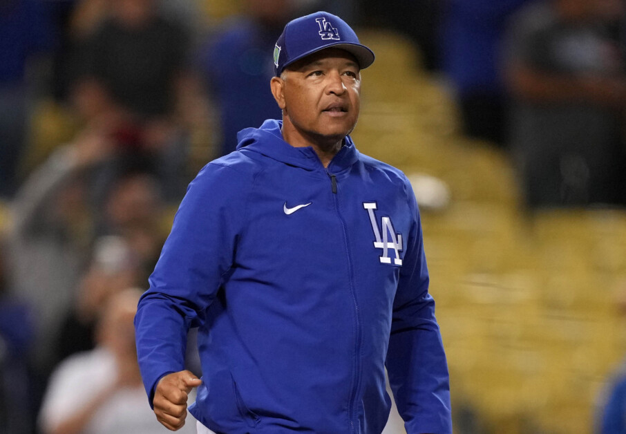 Dave Roberts indicates Dodgers have likely moved on from Julio Urías - ESPN