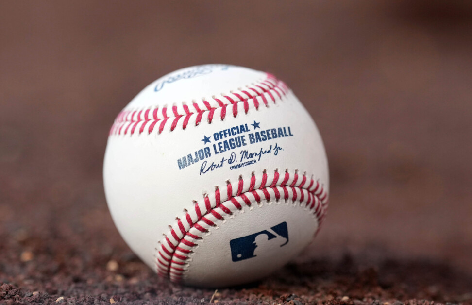 MLB leans on longtime mud supplier not Rawlings to coat balls  Sports  Illustrated