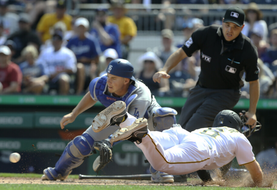 Dodgers pregame: Will Smith explains concussion injury 