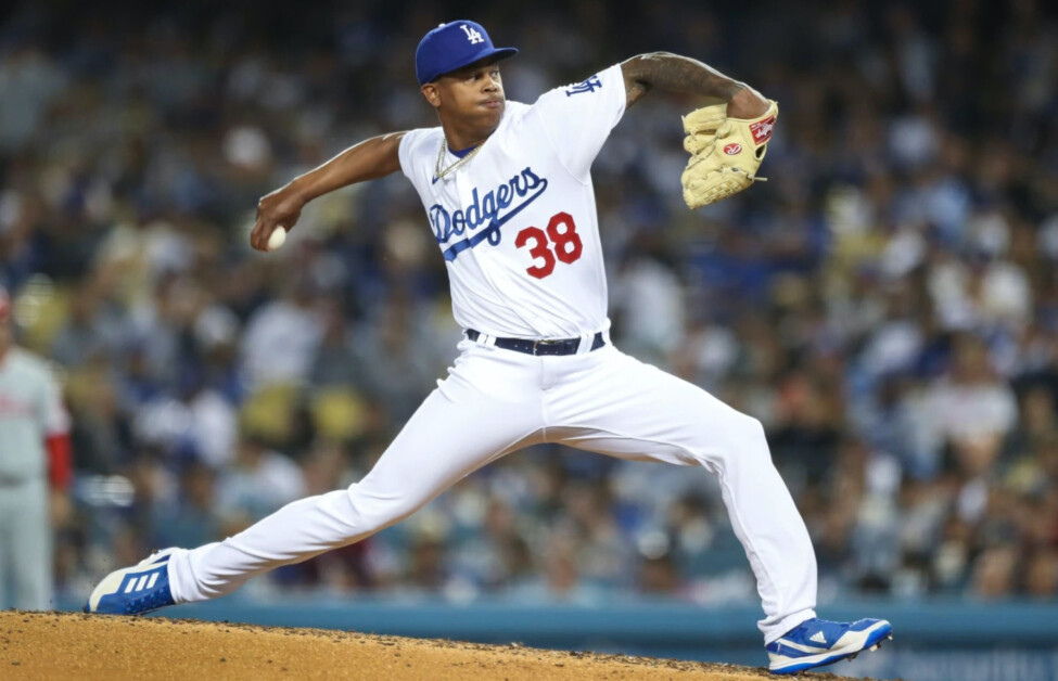 Dodgers add LHP Victor Gonzalez as RHP Yency Almonte hits IL - Field Level  Media - Professional sports content solutions