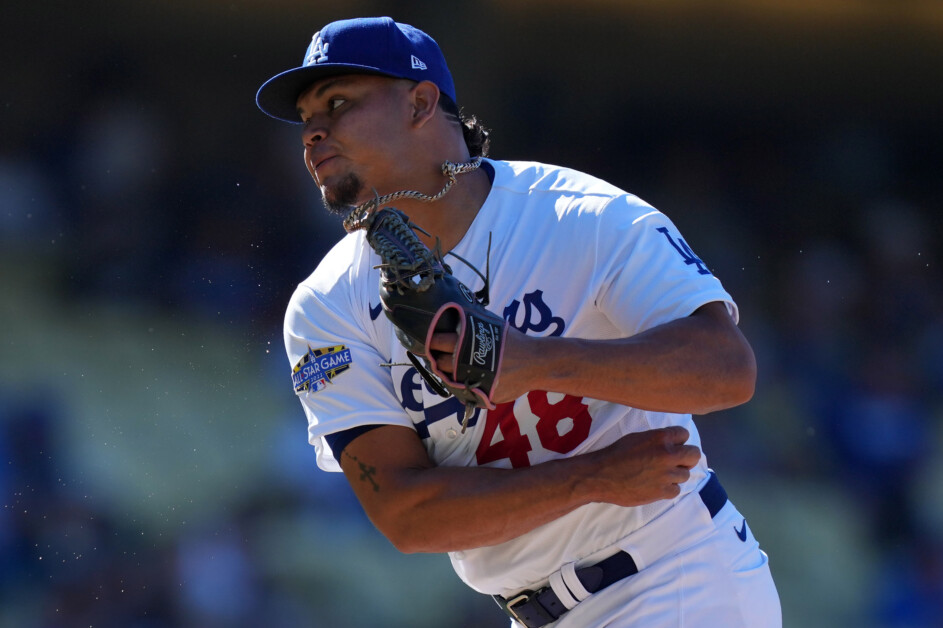 Dodgers: Brusdar Graterol Ties the Knot in a Beautiful Ceremony