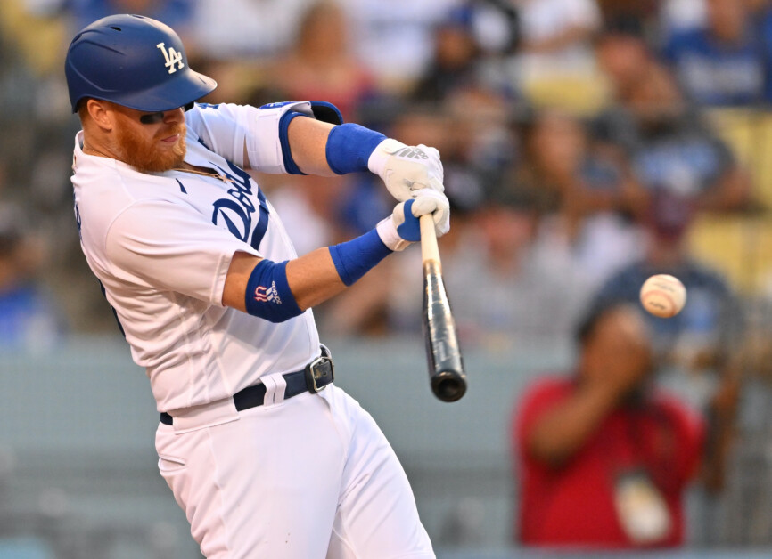 Justin Turner Received 16 Stitches After Gruesome Injury, Wife Says