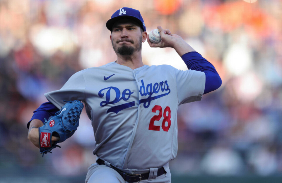 Andrew Heaney whiffs 11, Dodgers sweep Reds with 9-1 blowout - The