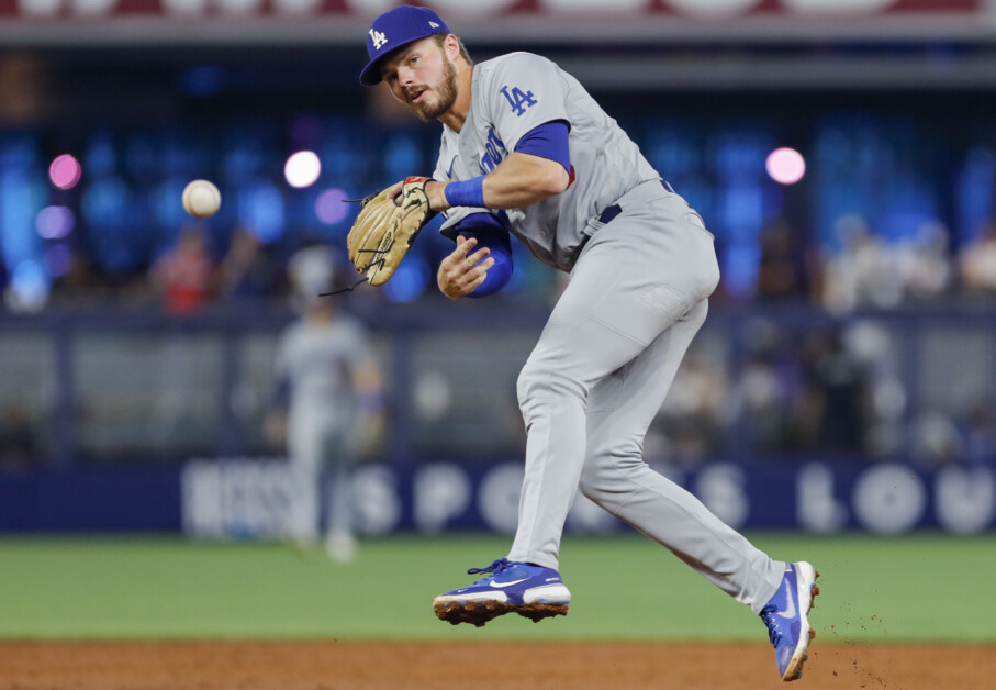 Gavin Lux becoming valuable weapon for Dodgers - True Blue LA