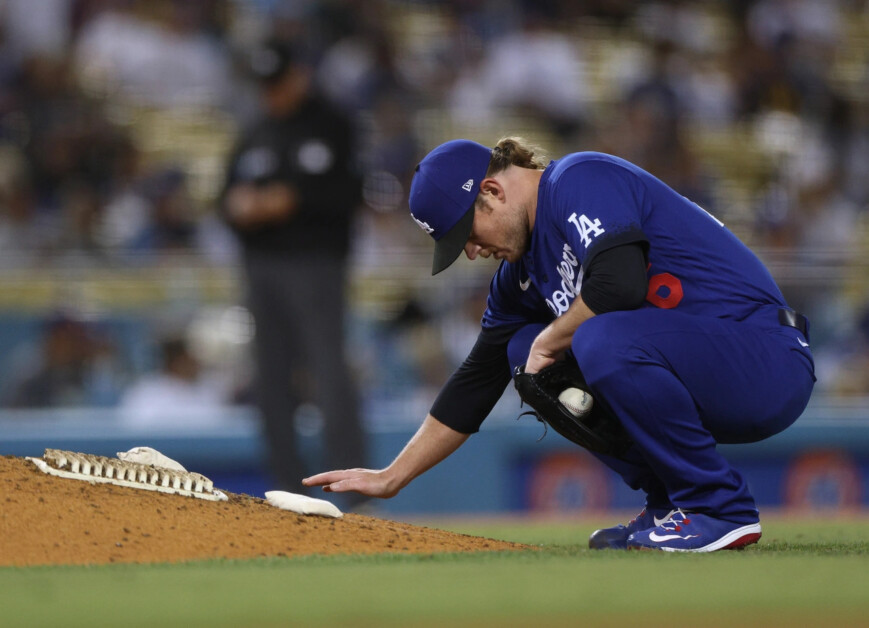 Los Angeles Dodgers pull Craig Kimbrel from closer role, will use