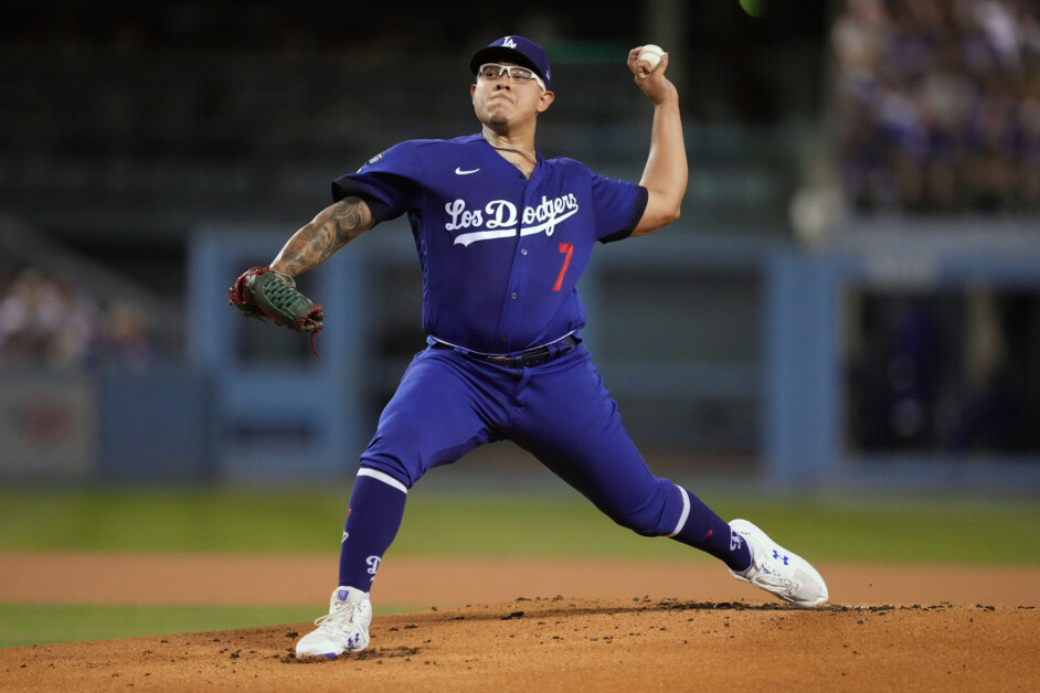 Julio Urías strikes out six, 10/11/2022