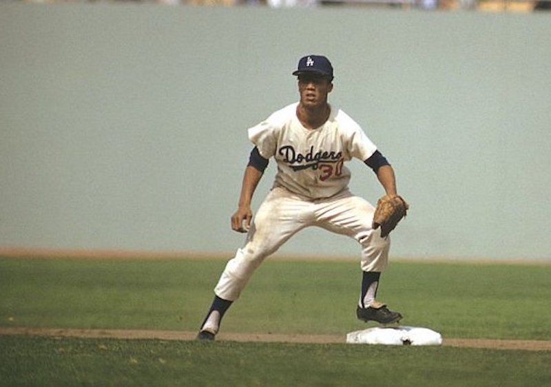 Maury Wills recalls signing with Dodgers at Scouts Foundation