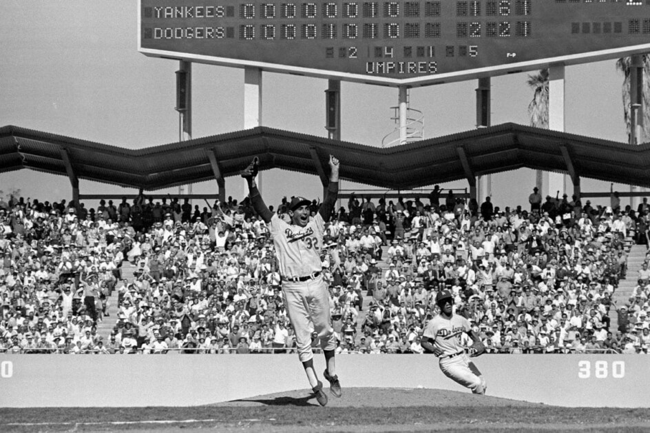 Greatest moments in Dodger history, No. 21: Sandy Amorós' catch in