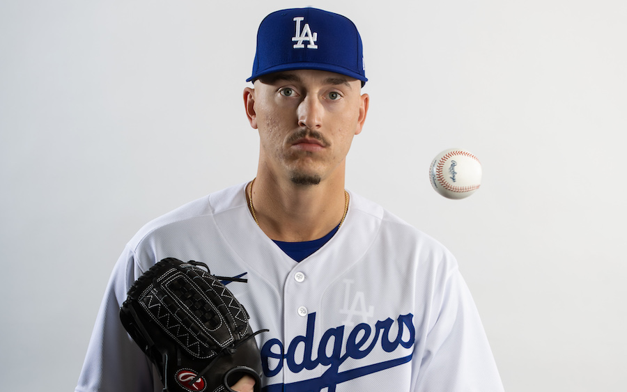 Dodgers Roster News: LA Brings Back Victor Gonzalez, Options Bryan