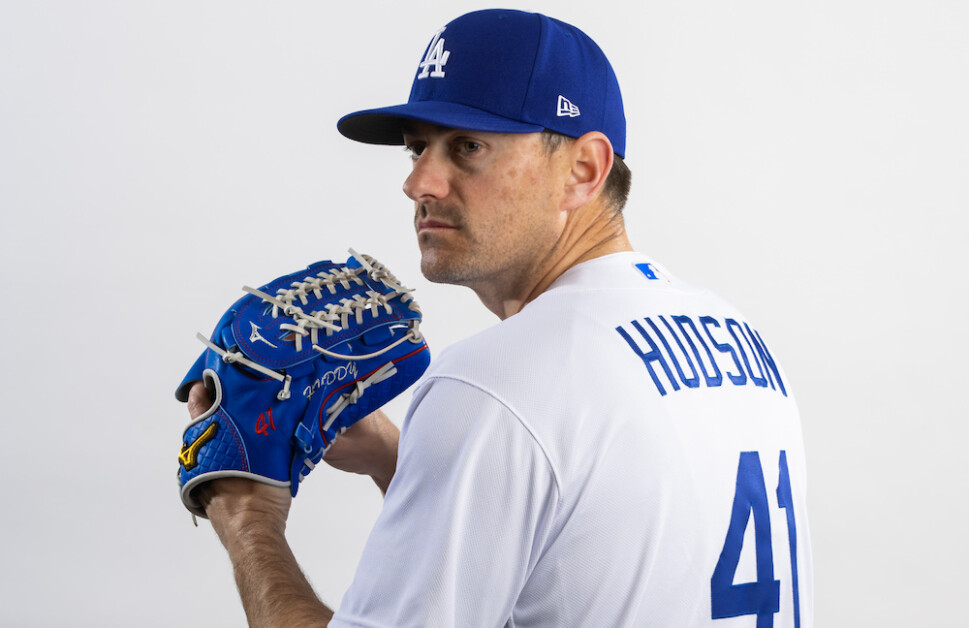 Dodgers news: Freddie Freeman hamstring, Noah Syndergaard, jersey