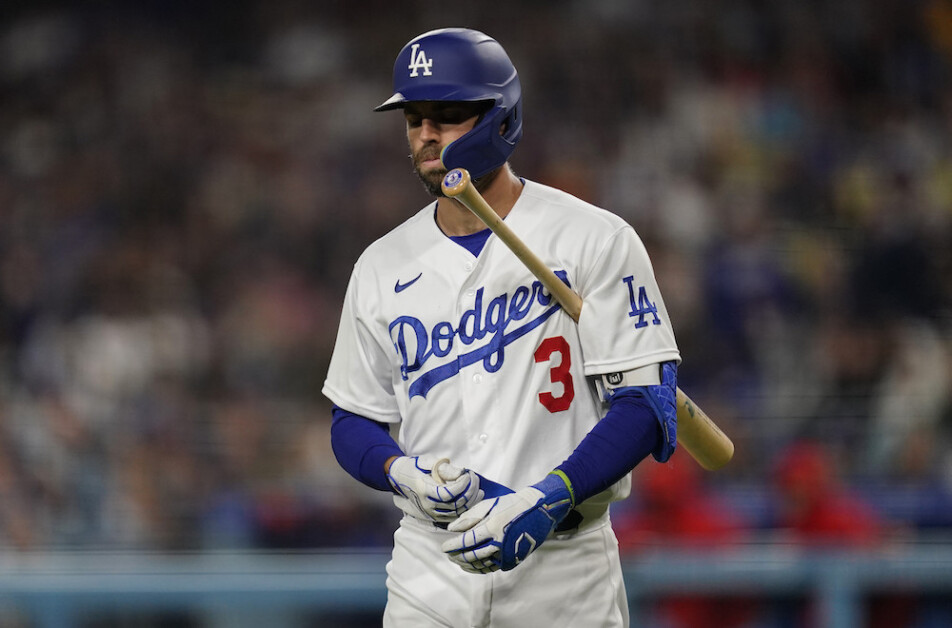 Dodgers pregame: Dave Roberts talks Chris Taylor injury & Miguel Vargas'  struggles 