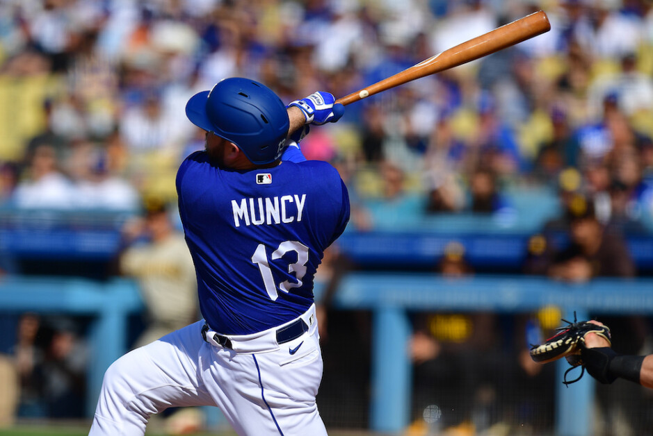 Max Muncy returns to Dodgers' lineup with spring appearance