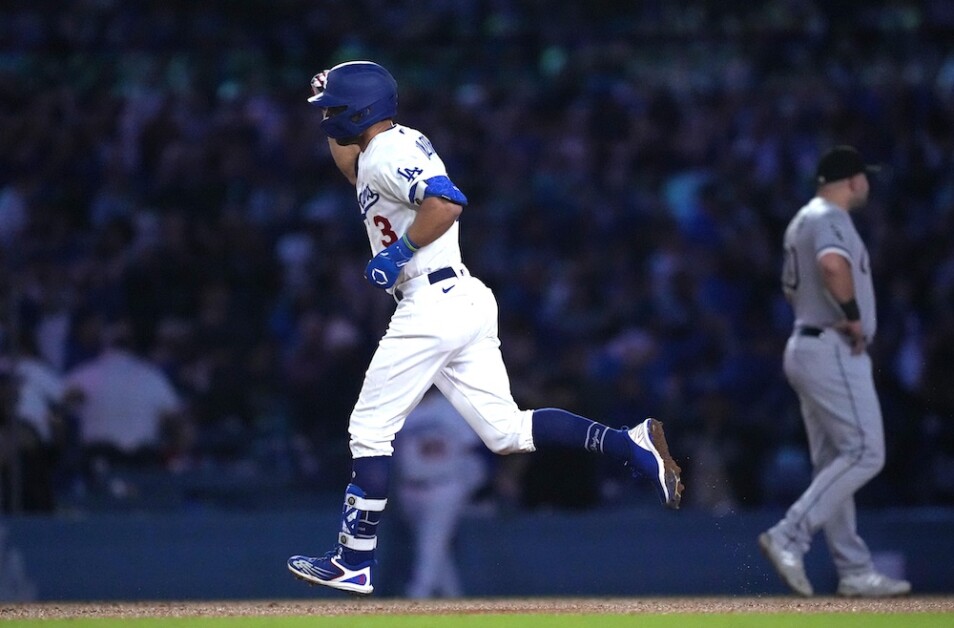 WATCH: Chris Taylor Hits Grand Slam for 100th Career Homer