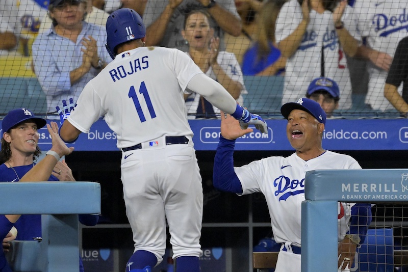 Dodgers News: Dave Roberts Reveals What Shortstop Will Look Like