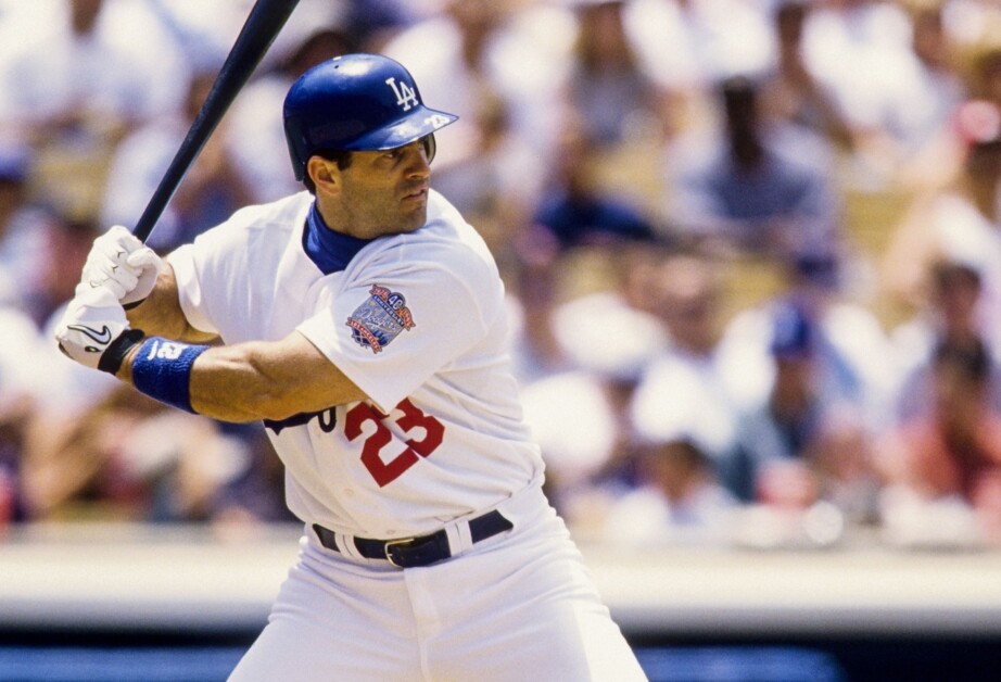 This Day In Dodgers History: Eric Karros Achieves Franchise First