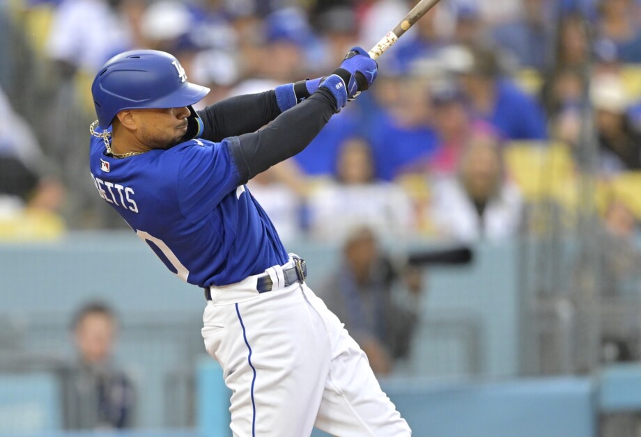 Mookie Betts hits 2 HRs as Dodgers beat Marlins 3-1 to complete  doubleheader sweep