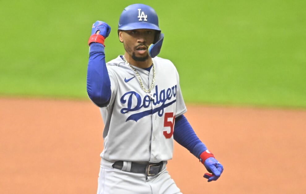 Dodgers' Mookie Betts wins August National League player of the