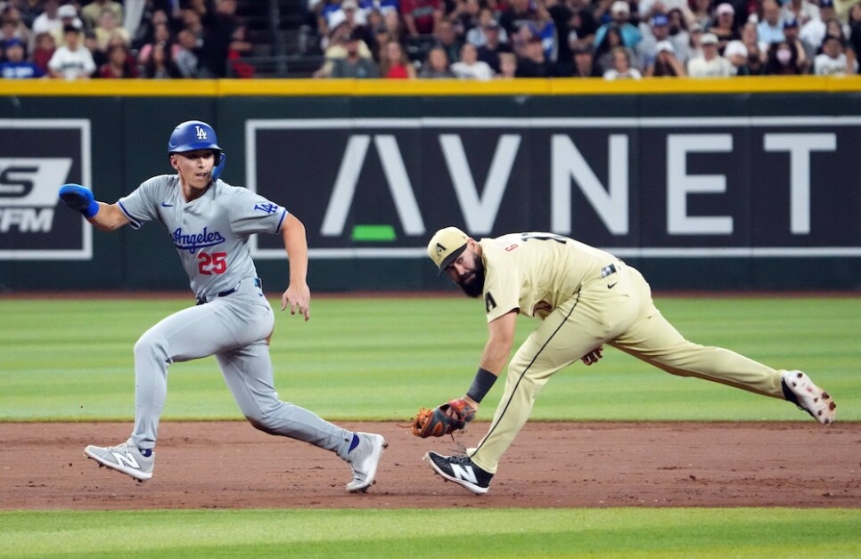 Dodgers Vs. Diamondbacks Game Preview Chance For Season Series Win